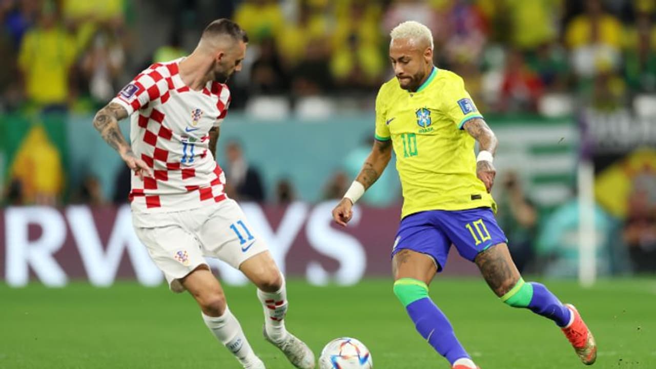 ബ്രസീലിനെതിരെ കട്ട ഫൈറ്റുമായി ക്രൊയേഷ്യ; ആദ്യപകുതി ഗോള്രഹിതം ബ്രസീലിനെതിരെ കട്ട ഫൈറ്റുമായി ക്രൊയേഷ്യ; ആദ്യപകുതി ഗോള്രഹിതം