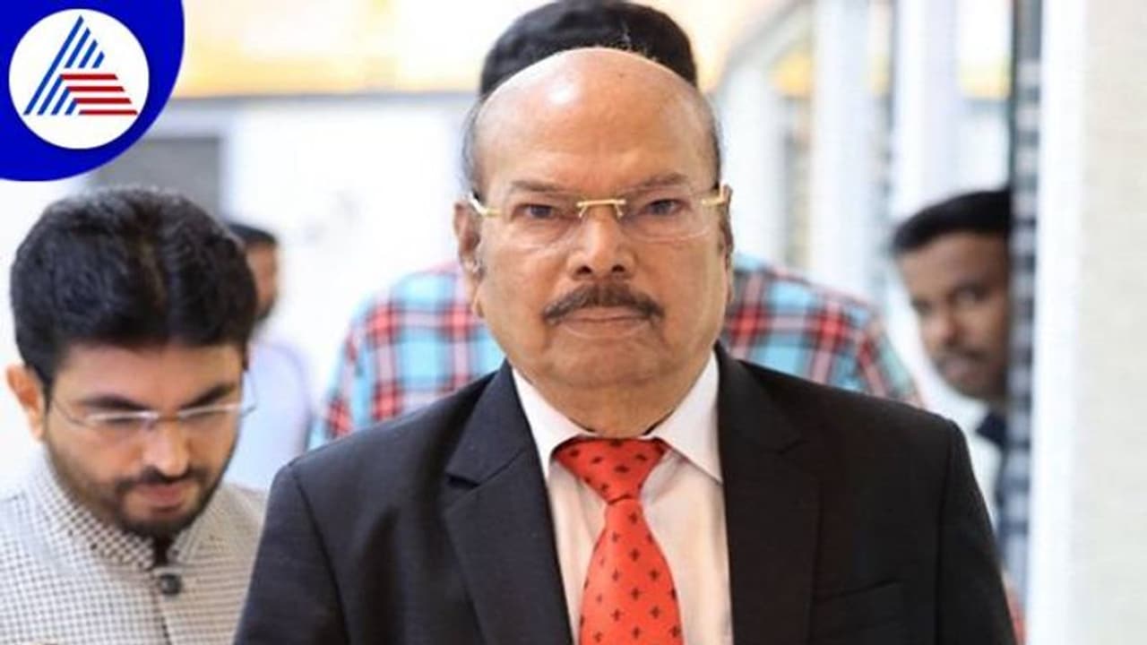 ಸರ್ಕಾರಿ ಶಾಲೆಗಳಲ್ಲಿ ಮಕ್ಕಳಿಗೆ ಖಾಸಗಿ ಸ್ಕೂಲ್ನ ಸೌಲಭ್ಯಗಳು ದೊರಕಬೇಕು: ದೊರೆಸ್ವಾಮಿ ಸರ್ಕಾರಿ ಶಾಲೆಗಳಲ್ಲಿ ಮಕ್ಕಳಿಗೆ ಖಾಸಗಿ ಸ್ಕೂಲ್ನ ಸೌಲಭ್ಯಗಳು ದೊರಕಬೇಕು: ದೊರೆಸ್ವಾಮಿ