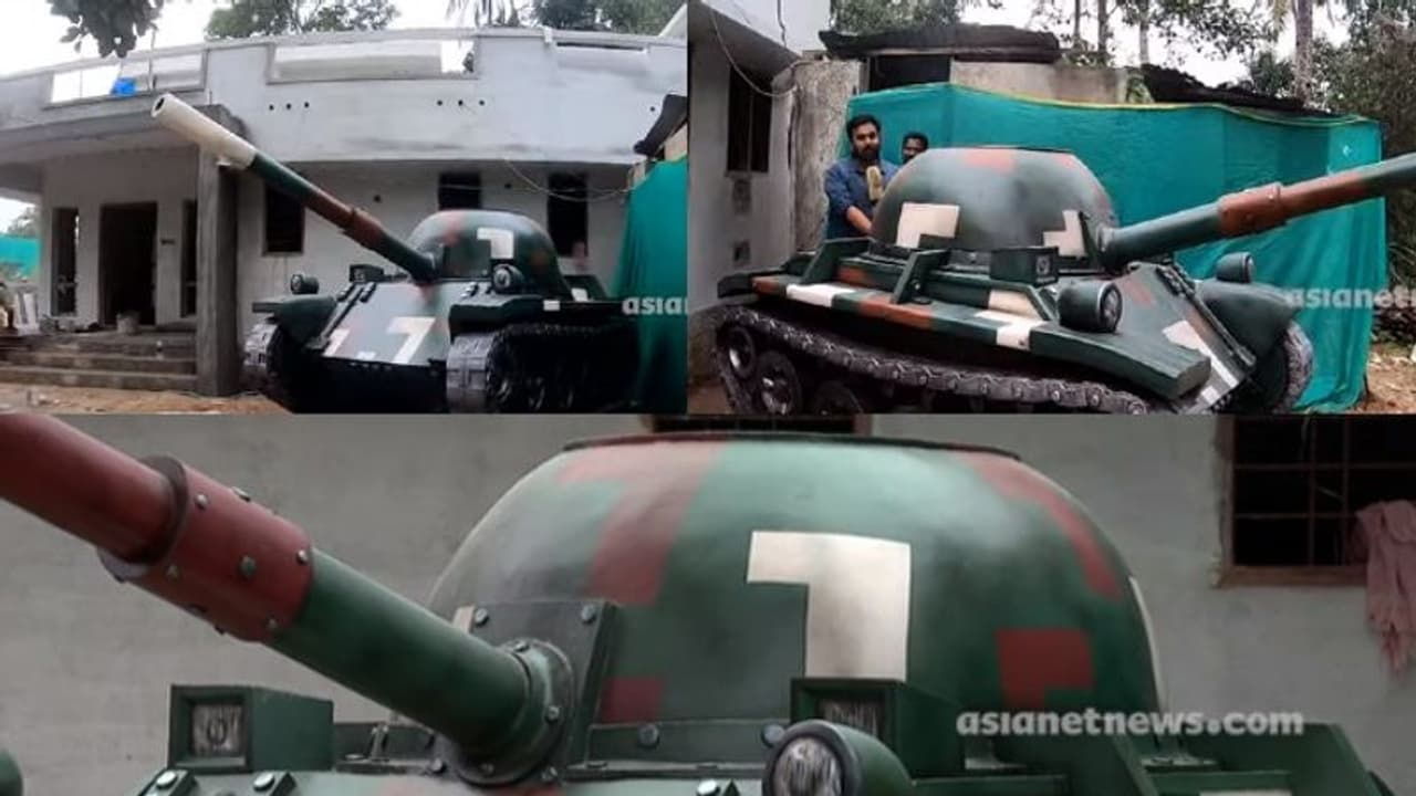 സൈനികന്റെ വീട്ടിന് മുന്നില് ഒരു 'പട്ടാള ടാങ്ക്'; സോഷ്യല് മീഡിയയില് വൈറല്.! സൈനികന്റെ വീട്ടിന് മുന്നില് ഒരു 'പട്ടാള ടാങ്ക്'; സോഷ്യല് മീഡിയയില് വൈറല്.!