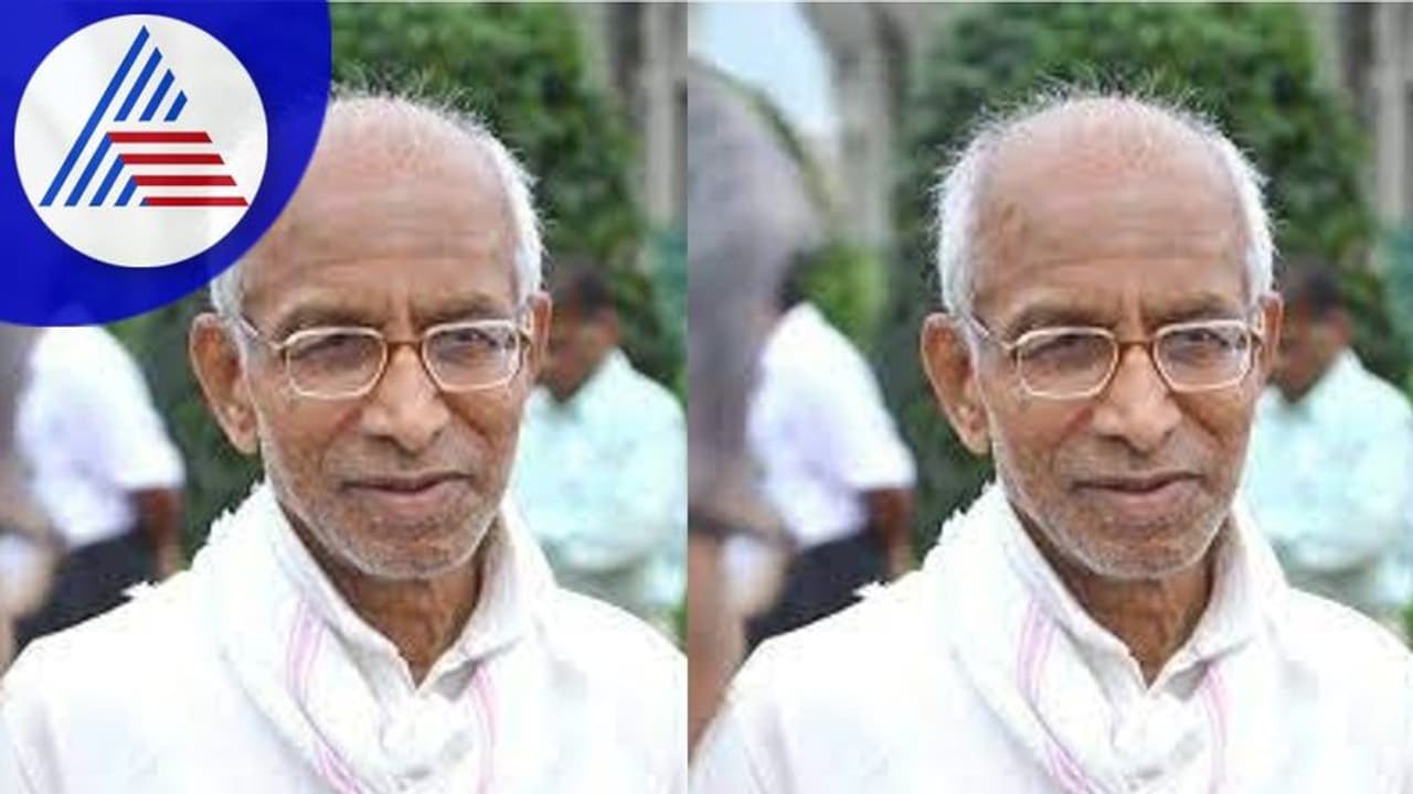 Vijayapura: ಗಂಭೀರ ಆರೋಗ್ಯ ಸಮಸ್ಯೆಯಿಲ್ಲ, ಆಪ್ತರೊಂದಿಗೆ ಜ್ಞಾನ ಯೋಗಾಶ್ರಮ ಸಿದ್ದೇಶ್ವರ ಸ್ವಾಮೀಜಿ ಮಾತು