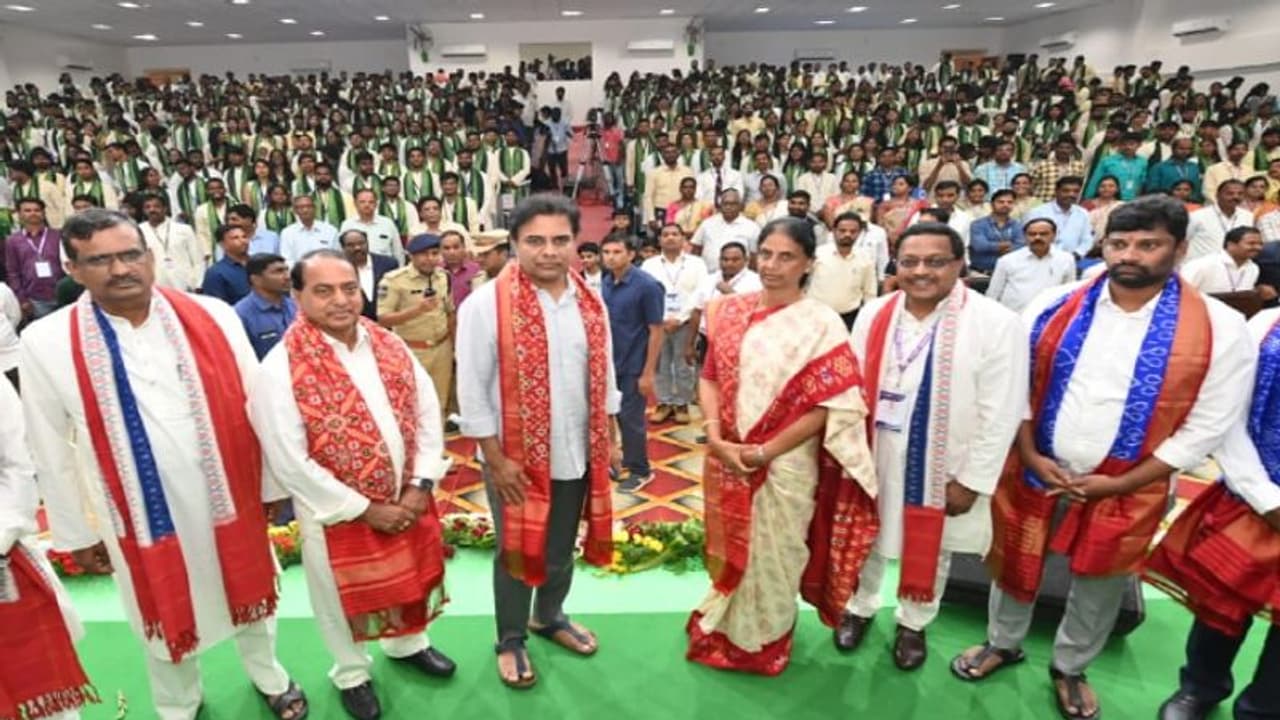 బాసర ట్రిపుల్ ఐటీ‌పై కేటీఆర్ వరాల జల్లు.. ఎప్పుడు పిలిస్తే అప్పుడు వస్తానని చెప్పిన మంత్రి.. 