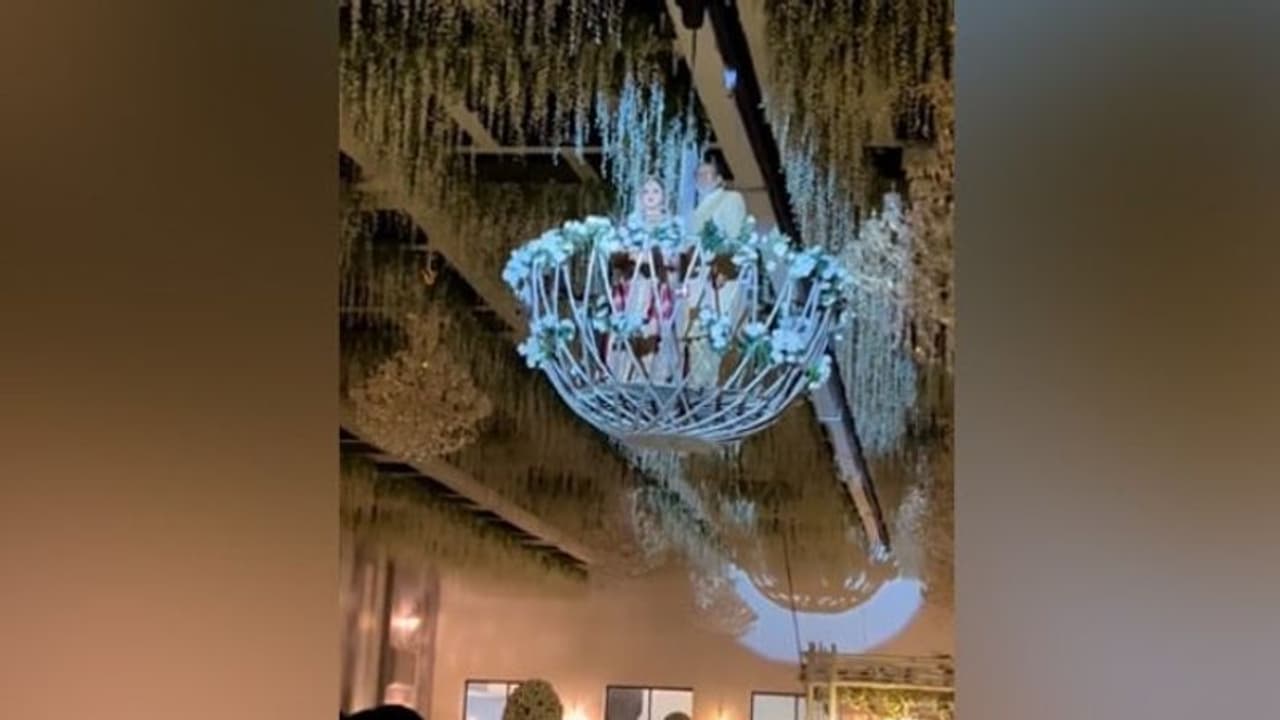  'സിനിമാ സീൻ ഒന്നുമല്ല'; വൈറലായി വിവാഹദിനത്തിലെ വധുവിന്‍റെ വീഡിയോ...