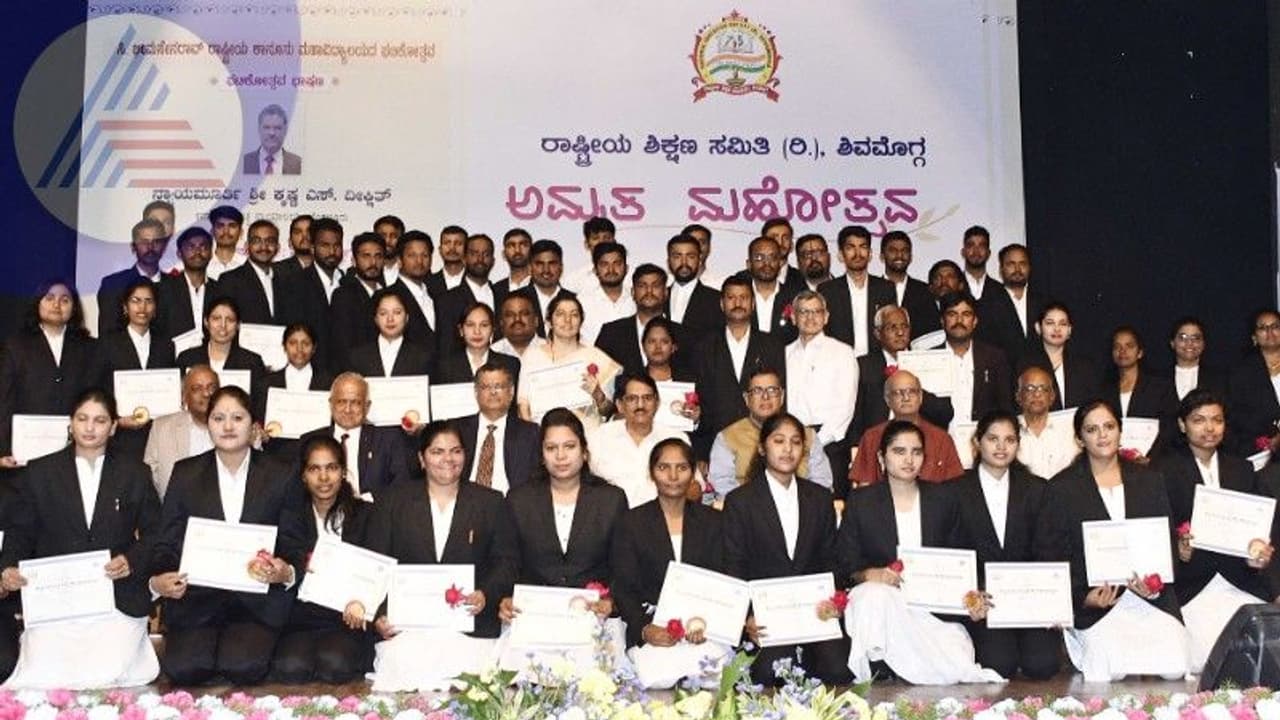 ವಕೀಲರು ಲಾಭ ನಿರೀಕ್ಷಿಸದೇ ನೊಂದವರಿಗೆ ನ್ಯಾಯ ಕೊಡಿಸಲಿ: ನ್ಯಾ.ಕೃಷ್ಣಾ ದೀಕ್ಷಿತ್