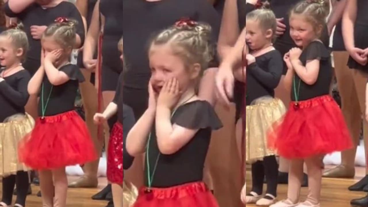 സ്‌റ്റേജില്‍ കയറിയയുടന്‍ മാതാപിതാക്കളെ തിരഞ്ഞു, പിന്നീട് പൊട്ടിക്കരഞ്ഞ് കുരുന്ന്; വീഡിയോ 