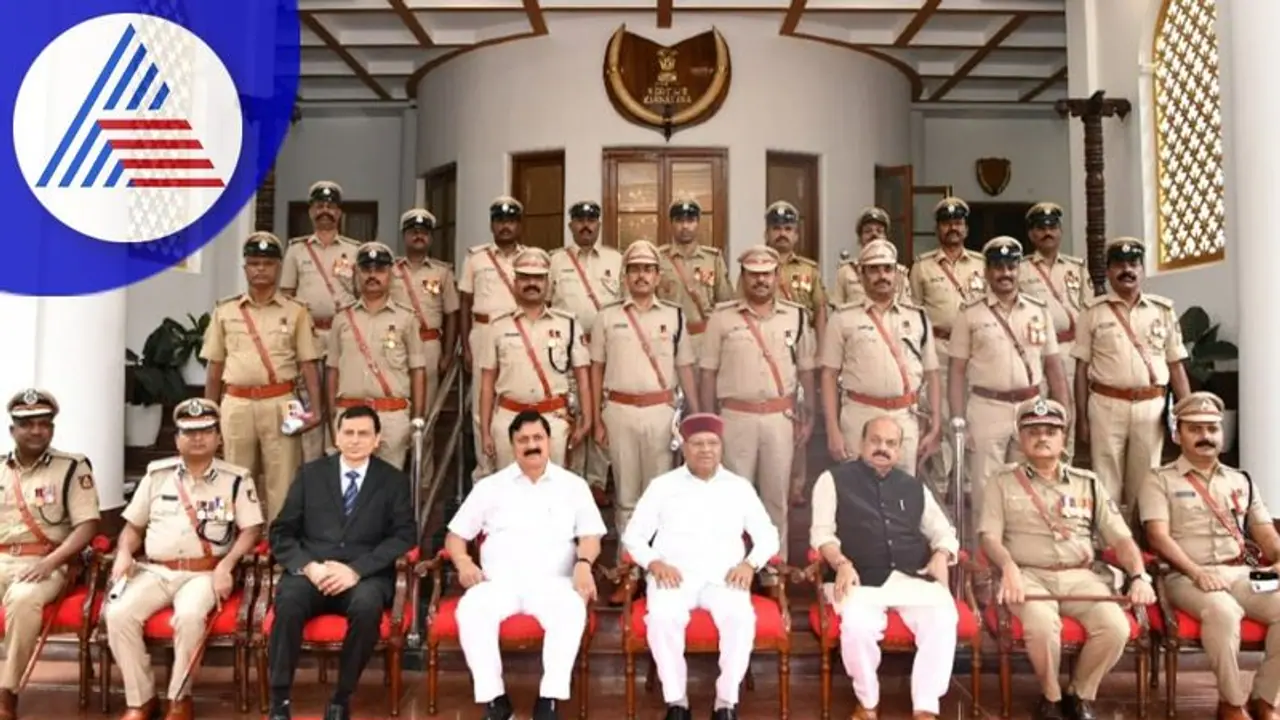 Police Medal: ಕರ್ನಾಟಕ ಪೊಲೀಸ್ ದೇಶದ ನಂಬರ್ 1 ಪೊಲೀಸ್ ಪಡೆಯಾಗಿದೆ: ಸಿಎಂ ಬೊಮ್ಮಾಯಿ Police Medal: ಕರ್ನಾಟಕ ಪೊಲೀಸ್ ದೇಶದ ನಂಬರ್ 1 ಪೊಲೀಸ್ ಪಡೆಯಾಗಿದೆ: ಸಿಎಂ ಬೊಮ್ಮಾಯಿ