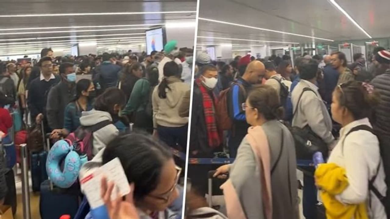 Chaos and delays at Delhi Airport; Minister Scindia makes surprise check as T3 choke up continues