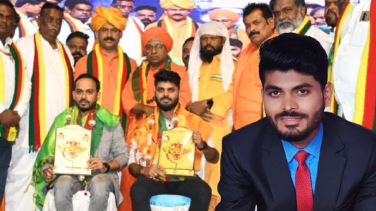 ಗದಗ: ಏಷ್ಯಾನೆಟ್ ಸುವರ್ಣ ನ್ಯೂಸ್ನ ಆ್ಯಂಕರ್ ಅರುಣ್ ಹೂಗಾರ್ಗೆ ಗೌರವ ಸನ್ಮಾನ ಗದಗ: ಏಷ್ಯಾನೆಟ್ ಸುವರ್ಣ ನ್ಯೂಸ್ನ ಆ್ಯಂಕರ್ ಅರುಣ್ ಹೂಗಾರ್ಗೆ ಗೌರವ ಸನ್ಮಾನ