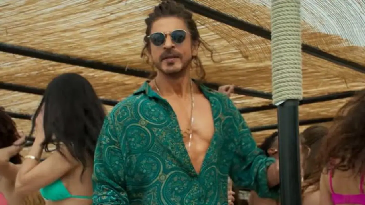 Besharam Rang controversy: Ayodhya Seer threatens to burn Pathaan star Shah Rukh Khan alive