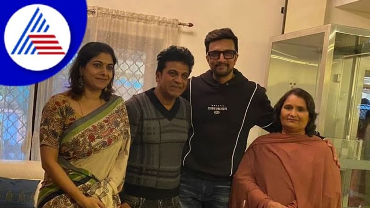 ಹುಬ್ಬಳ್ಳಿ,ಚಿತ್ರದುರ್ಗದಲ್ಲಿ Veda ಪ್ರೀ ರಿಲೀಸ್ ಕಾರ್ಯಕ್ರಮ; ಕಿಚ್ಚ ಸುದೀಪ್, ಗಣೇಶ್, ಧ್ರುವ ಸರ್ಜಾ ಸ್ಪೆಷಲ್ ಗೆಸ್ಟ್ ಹುಬ್ಬಳ್ಳಿ,ಚಿತ್ರದುರ್ಗದಲ್ಲಿ Veda ಪ್ರೀ ರಿಲೀಸ್ ಕಾರ್ಯಕ್ರಮ; ಕಿಚ್ಚ ಸುದೀಪ್, ಗಣೇಶ್, ಧ್ರುವ ಸರ್ಜಾ ಸ್ಪೆಷಲ್ ಗೆಸ್ಟ್