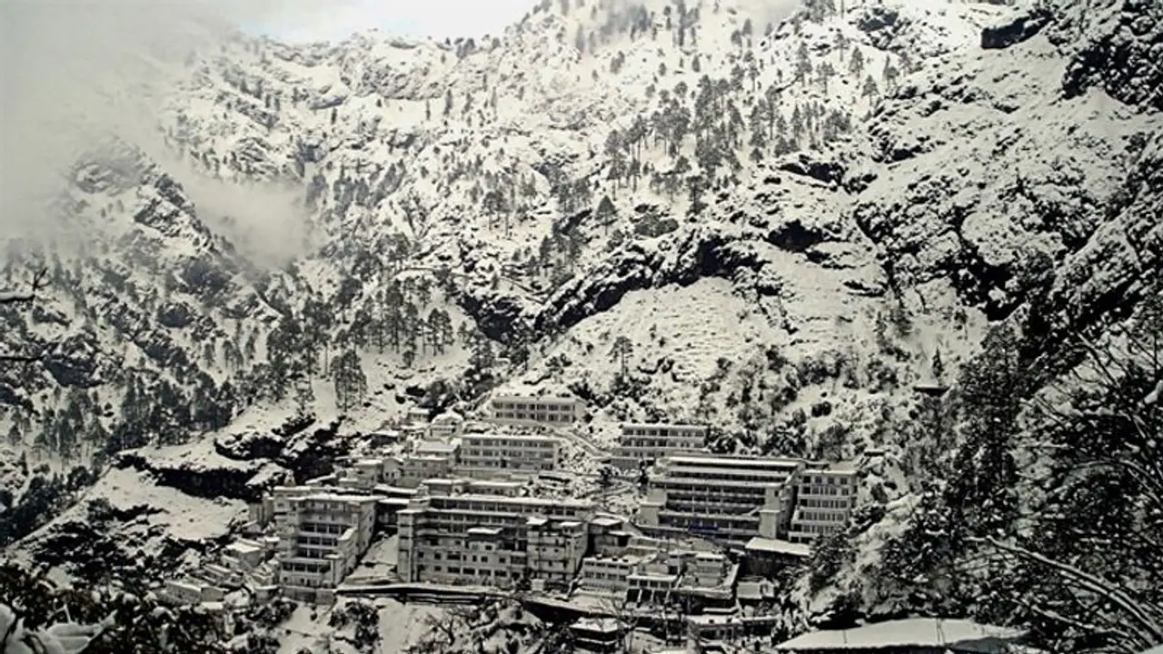 शाहरुख खान की तरह अगर आप भी करना चाहते है वैष्णो देवी के दर्शन, तो इस तरह करें अपनी यात्रा शाहरुख खान की तरह अगर आप भी करना चाहते है वैष्णो देवी के दर्शन, तो इस तरह करें अपनी यात्रा