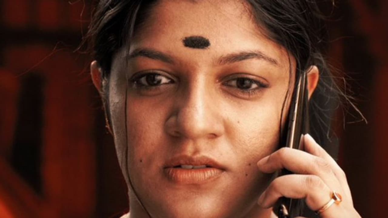 കരുത്തുറ്റ വേഷത്തില്‍ അപര്‍ണാ ബാലമുരളി, ക്യാരക്ടര്‍ പോസ്റ്റര്‍ പുറത്തുവിട്ട് പൃഥ്വിരാജ്