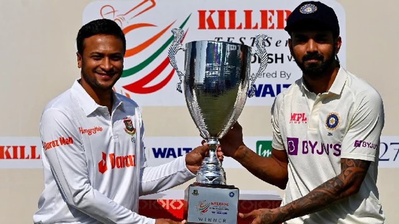 Ind vs Ban: ಇಂದು ಭಾರತ ಬಾಂಗ್ಲಾ ಮೊದಲ ಟೆಸ್ಟ್ ಕದನ ಆರಂಭ Ind vs Ban: ಇಂದು ಭಾರತ ಬಾಂಗ್ಲಾ ಮೊದಲ ಟೆಸ್ಟ್ ಕದನ ಆರಂಭ