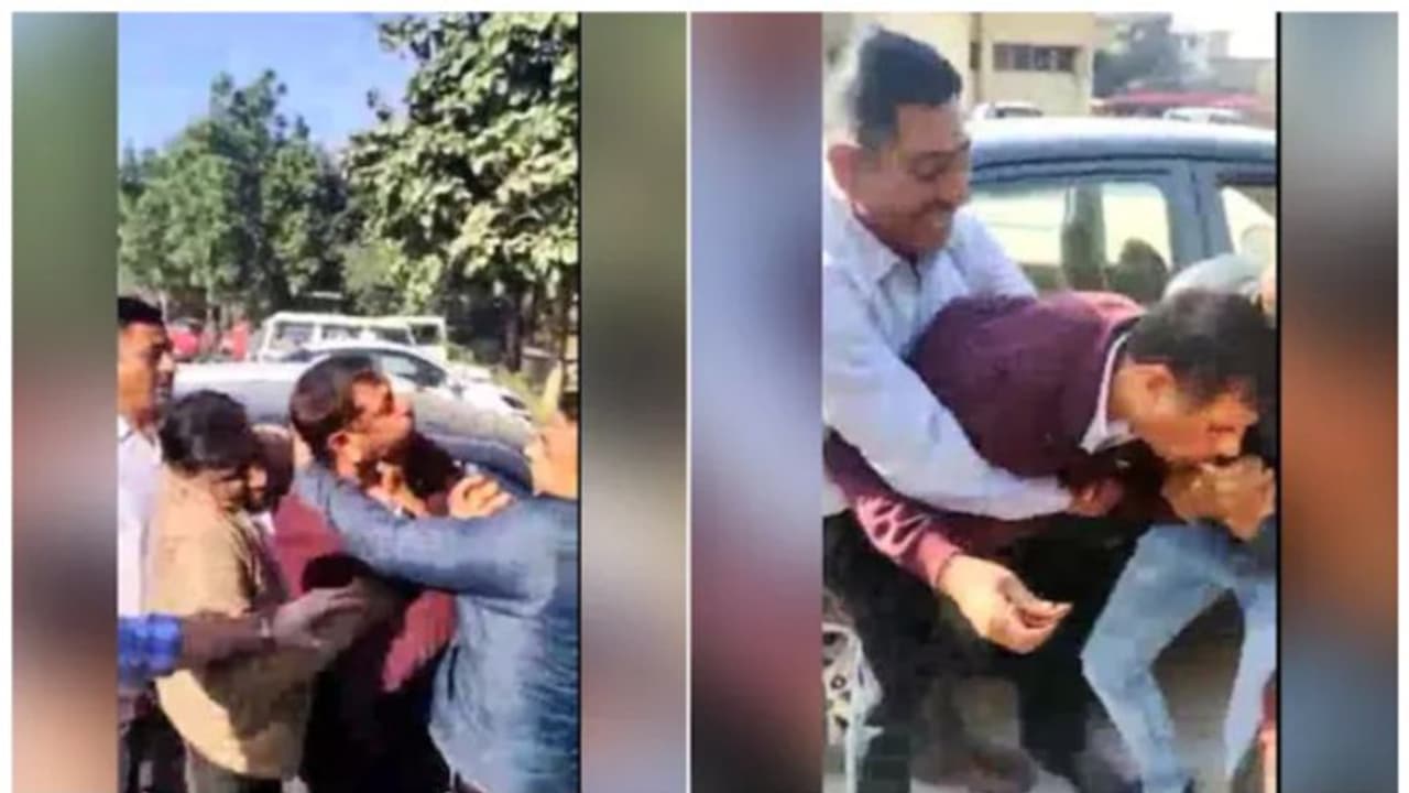 കൈക്കൂലിക്കേസിൽ വിജിലൻസ് പിടിച്ചു, പണം വിഴുങ്ങി പൊലീസ് ഉദ്യോഗസ്ഥൻ: വീഡിയോ കൈക്കൂലിക്കേസിൽ വിജിലൻസ് പിടിച്ചു, പണം വിഴുങ്ങി പൊലീസ് ഉദ്യോഗസ്ഥൻ: വീഡിയോ