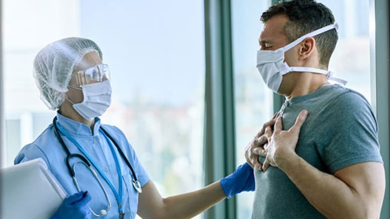 रिसर्च में हुआ दावा की कोरोना से खून हुआ गाढ़ा और सांस लेने में बड़ी तकलीफ, कार्य क्षमता पर भी पड़ा असर रिसर्च में हुआ दावा की कोरोना से खून हुआ गाढ़ा और सांस लेने में बड़ी तकलीफ, कार्य क्षमता पर भी पड़ा असर