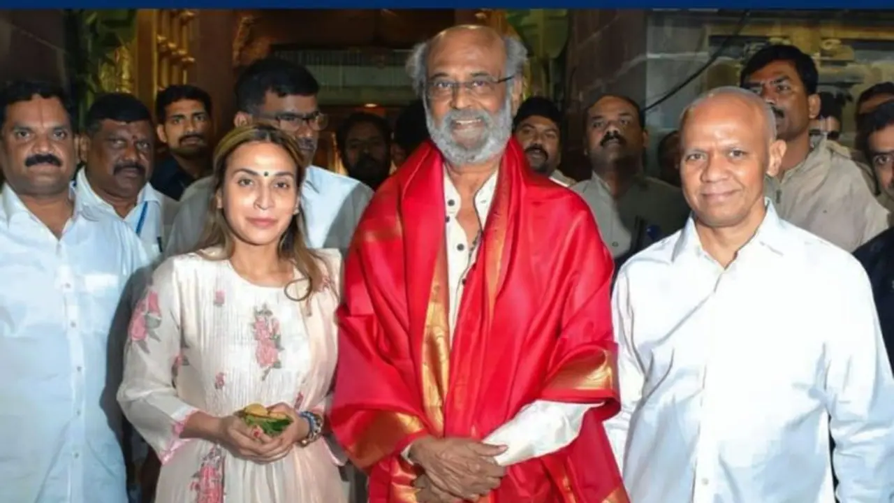 மகள் ஐஸ்வர்யா உடன் திருப்பதியில் சாமி தரிசனம் செய்தார் சூப்பர்ஸ்டார் ரஜினிகாந்த் மகள் ஐஸ்வர்யா உடன் திருப்பதியில் சாமி தரிசனம் செய்தார் சூப்பர்ஸ்டார் ரஜினிகாந்த்