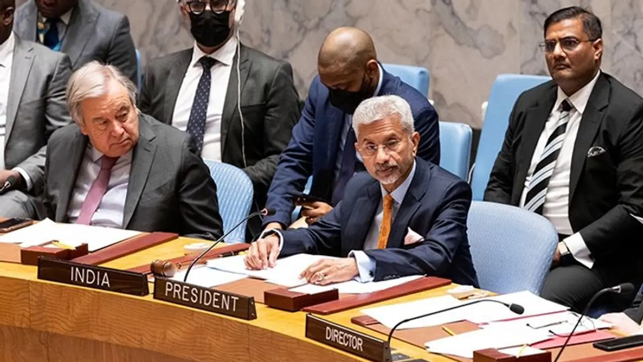 India hits back at Pakistan over Kashmir issue at UN | Top quotes India hits back at Pakistan over Kashmir issue at UN | Top quotes