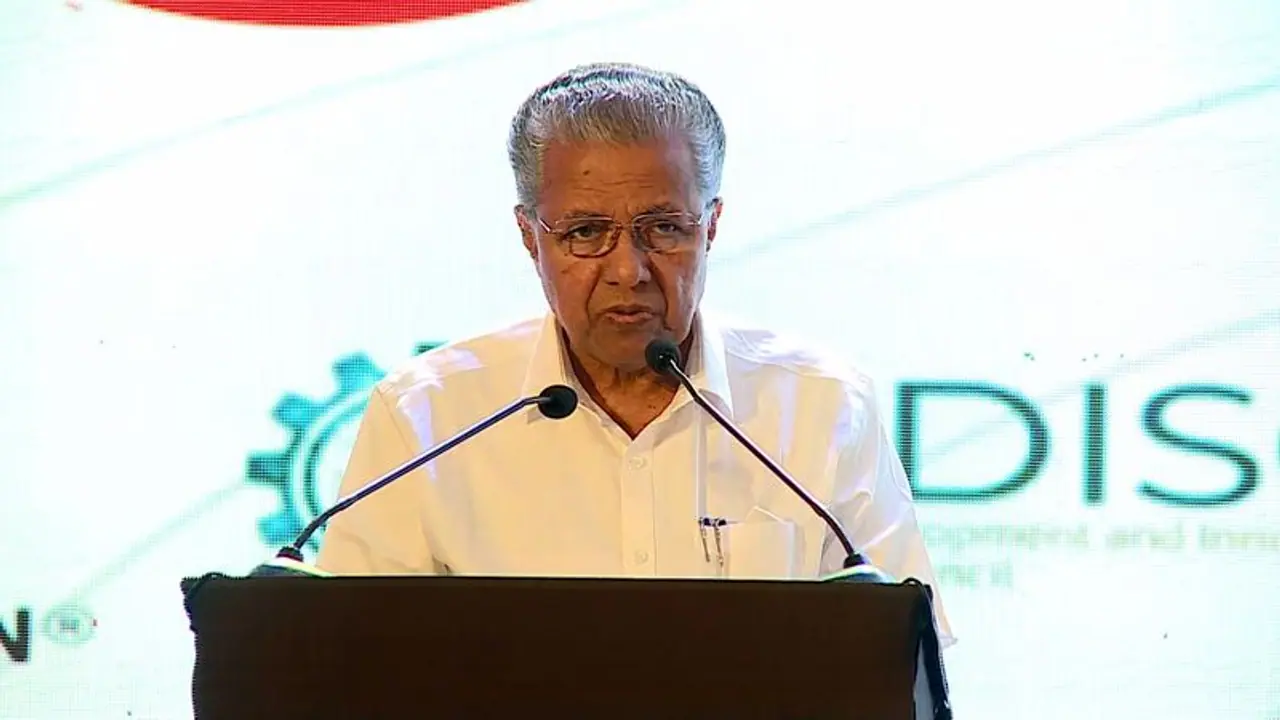 Kerala CM Pinarayi Vijayan justifies SFI attack, police 'search' on Asianet News amid Opposition uproar Kerala CM Pinarayi Vijayan justifies SFI attack, police 'search' on Asianet News amid Opposition uproar