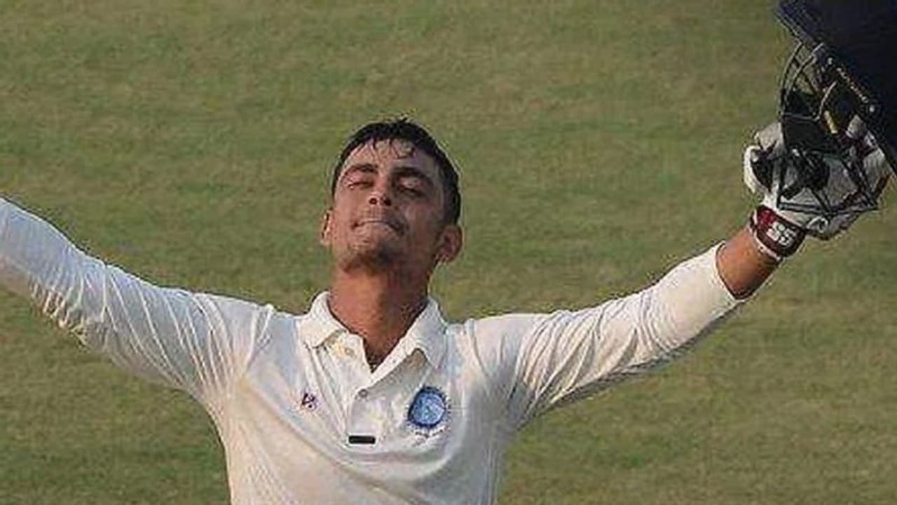 ഇഷാന് കിഷന്റെ വെടിക്കെട്ട് സെഞ്ചുറിയിലും ജാര്ഖണ്ഡിനെതിരെ കേരളം മികച്ച ലീഡിലേക്ക് ഇഷാന് കിഷന്റെ വെടിക്കെട്ട് സെഞ്ചുറിയിലും ജാര്ഖണ്ഡിനെതിരെ കേരളം മികച്ച ലീഡിലേക്ക്