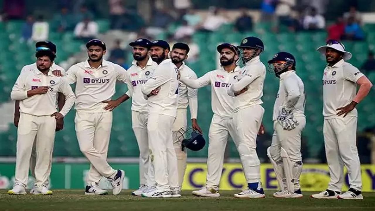 BAN vs IND: முதல் இன்னிங்ஸில் இந்தியா 404 ரன்கள்.. வங்கதேச பேட்டிங் ஆர்டரை சிதைத்த குல்தீப் யாதவ், சிராஜ்