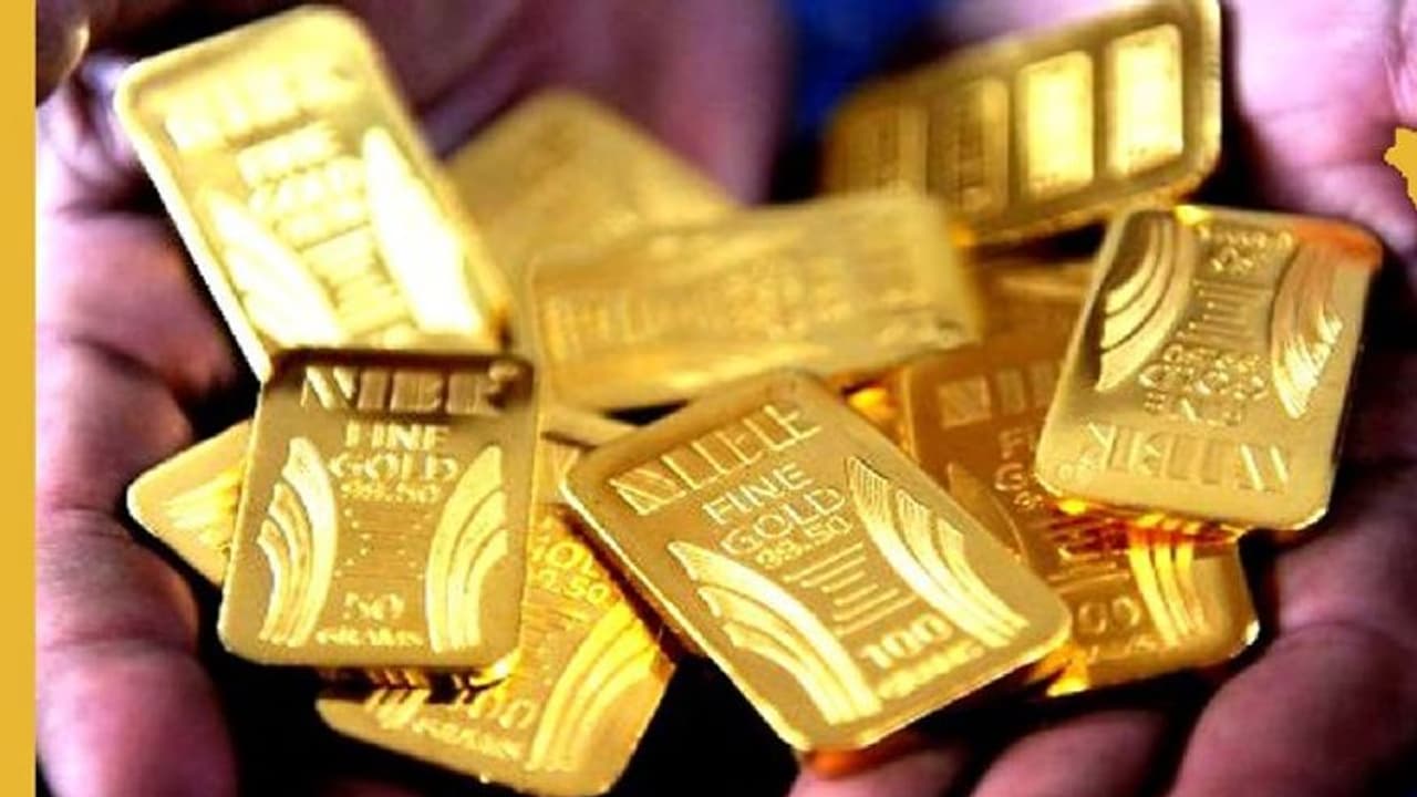 दुबई से करोड़ों का सोना लेकर आया शख्स, ऐसी जगह छिपाया कोई सोच भी नहीं सकता, हैरान करने वाली थी टेक्निक दुबई से करोड़ों का सोना लेकर आया शख्स, ऐसी जगह छिपाया कोई सोच भी नहीं सकता, हैरान करने वाली थी टेक्निक