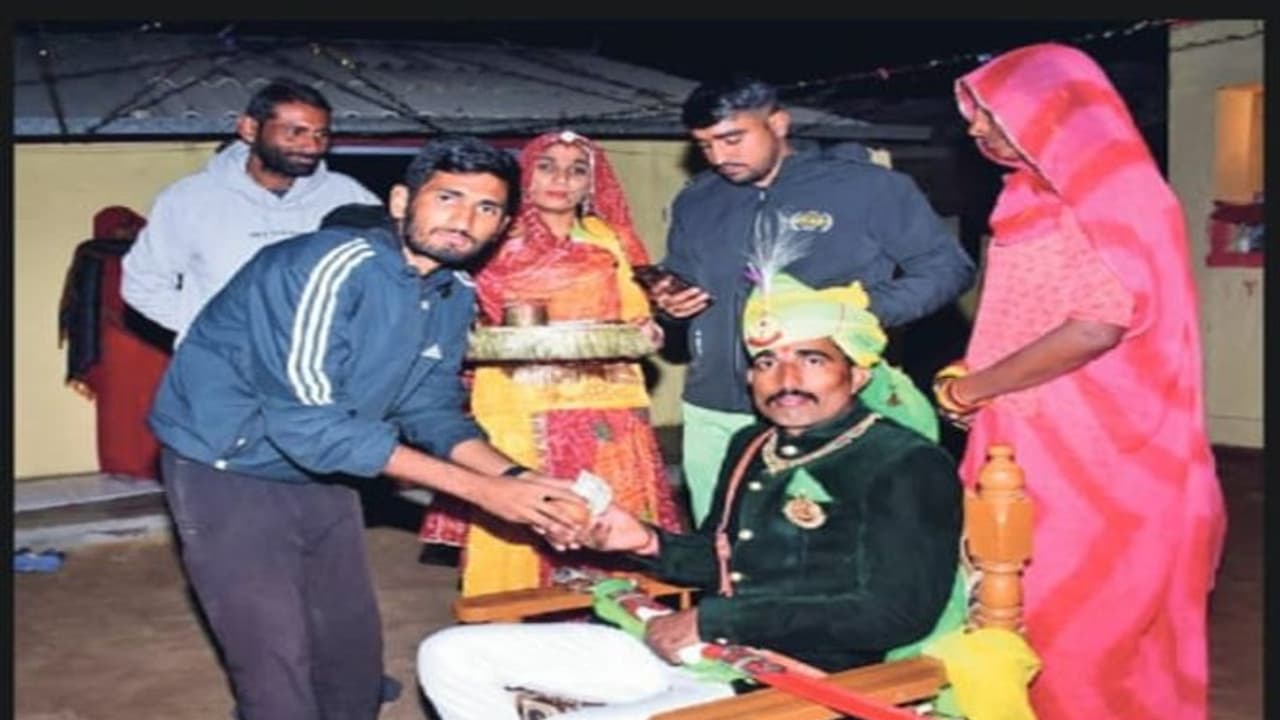 जोधपुर की दर्दनाक शादीः नहीं थम रहा लाशों का आना, नजारा देख लोग बोले हे ईश्वर अब रहम करो.... जोधपुर की दर्दनाक शादीः नहीं थम रहा लाशों का आना, नजारा देख लोग बोले हे ईश्वर अब रहम करो....