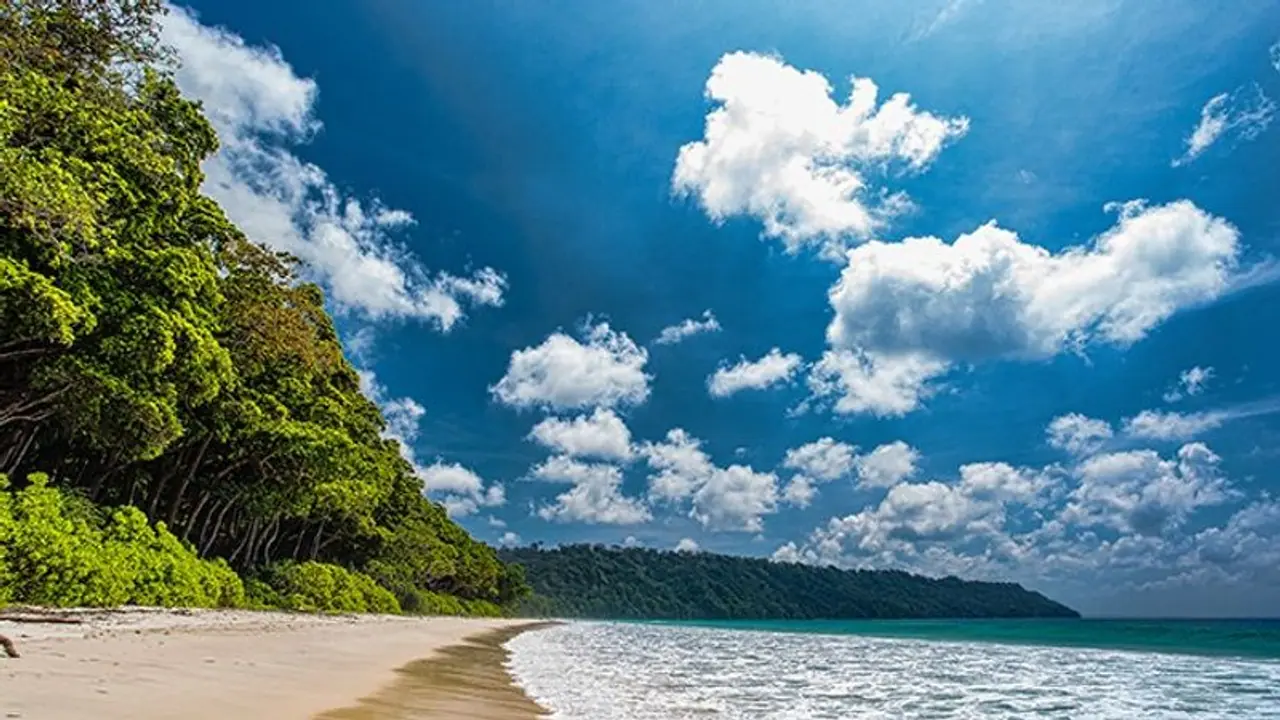 'Heart swells with pride...' Bollywood celebs thank PM for renaming 21 Andaman islands after bravehearts 'Heart swells with pride...' Bollywood celebs thank PM for renaming 21 Andaman islands after bravehearts