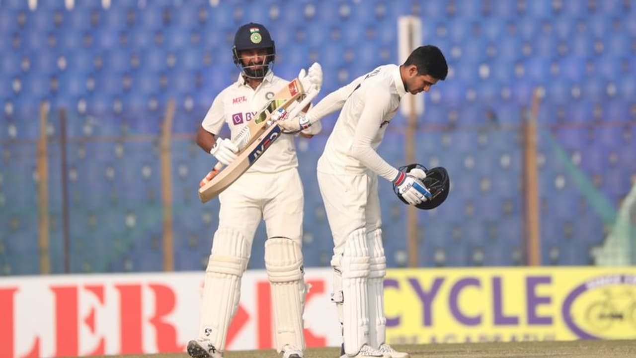 IND V/S BAN: शुभमन गिल ने जड़ी पहली टेस्ट सेंचुरी, पुजारा ने ठोंका करियर का सबसे तेज शतक, भारत की बड़ी लीड IND V/S BAN: शुभमन गिल ने जड़ी पहली टेस्ट सेंचुरी, पुजारा ने ठोंका करियर का सबसे तेज शतक, भारत की बड़ी लीड