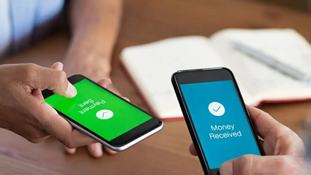 UPI से एक दिन में कितना पैसा भेज सकते हैं आप, जानें यूपीआई ट्रांजेक्शन की मैक्सिमम लिमिट UPI से एक दिन में कितना पैसा भेज सकते हैं आप, जानें यूपीआई ट्रांजेक्शन की मैक्सिमम लिमिट