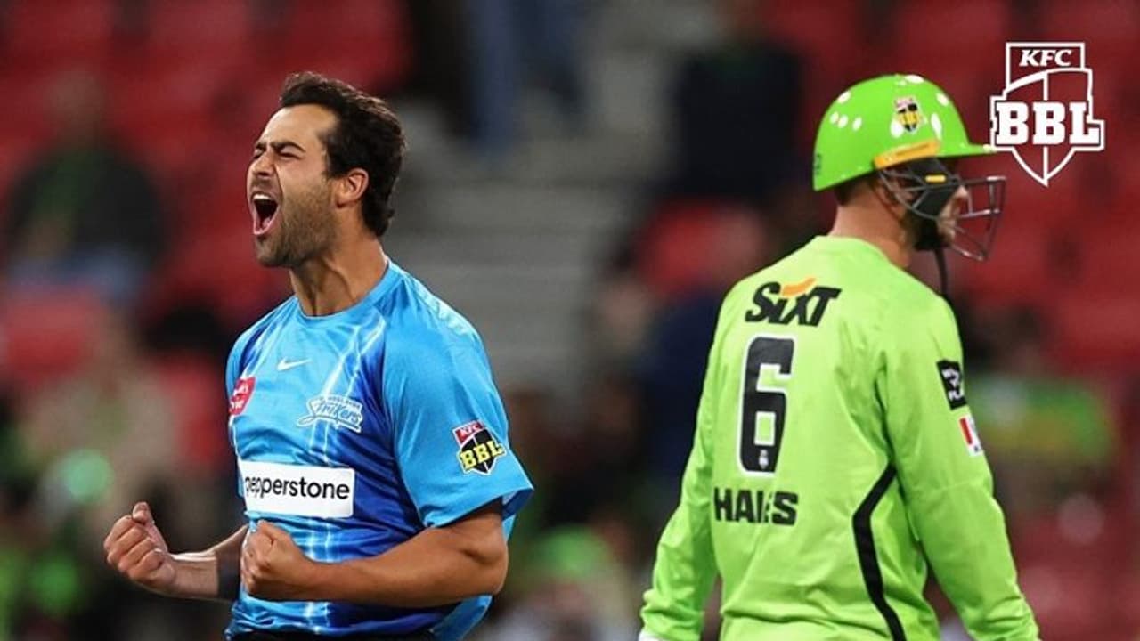 ಟಿ20 ಕ್ರಿಕೆಟ್ ಇತಿಹಾಸದಲ್ಲೇ ಅತೀ ಕಡಿಮೆ ಮೊತ್ತ, 15 ರನ್ಗೆ ಸಿಡ್ನಿ ಥಂಡರ್ ಆಲೌಟ್! ಟಿ20 ಕ್ರಿಕೆಟ್ ಇತಿಹಾಸದಲ್ಲೇ ಅತೀ ಕಡಿಮೆ ಮೊತ್ತ, 15 ರನ್ಗೆ ಸಿಡ್ನಿ ಥಂಡರ್ ಆಲೌಟ್!