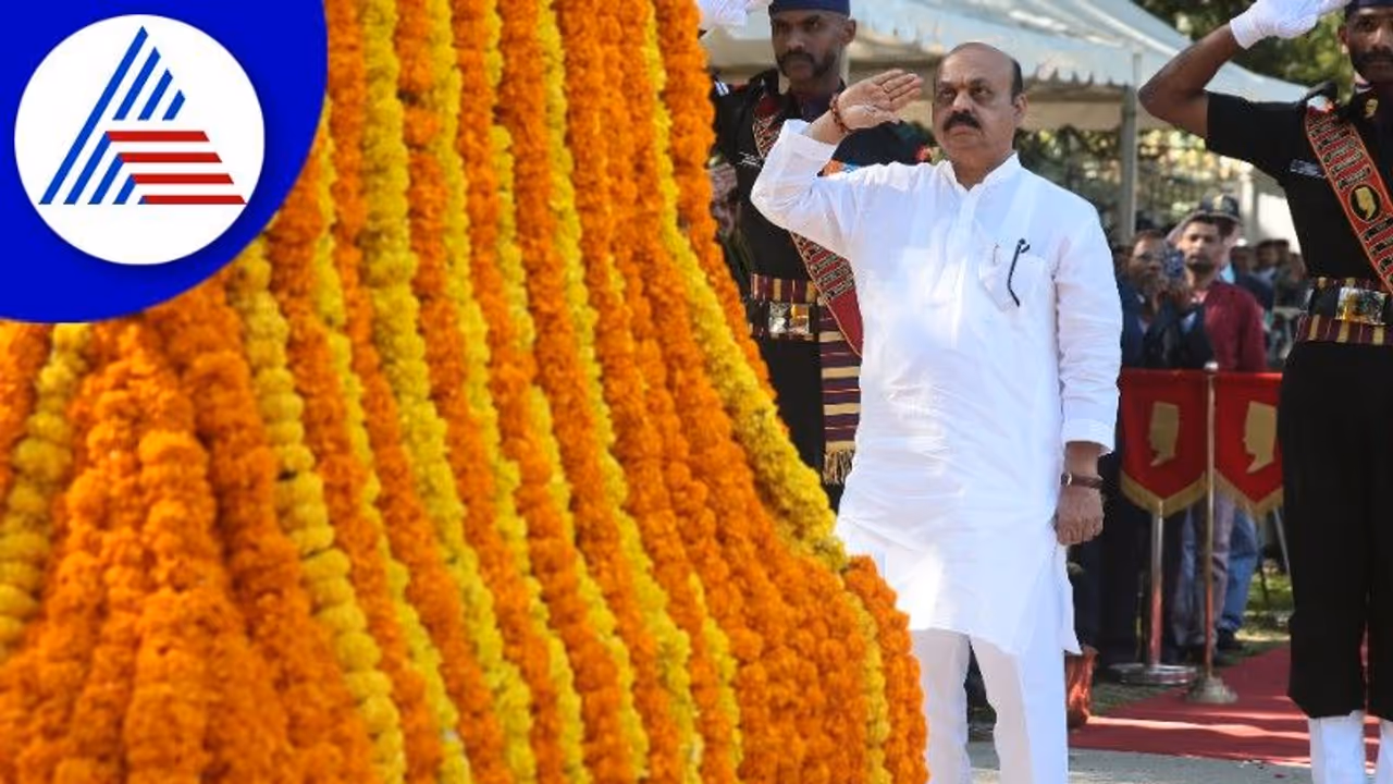 Vijay Diwas : ಹುತಾತ್ಮ ಸೈನಿಕರ ಕುಟುಂಬಕ್ಕೆ ಸರ್ವ ನೆರವು: ಸಿಎಂ Vijay Diwas : ಹುತಾತ್ಮ ಸೈನಿಕರ ಕುಟುಂಬಕ್ಕೆ ಸರ್ವ ನೆರವು: ಸಿಎಂ