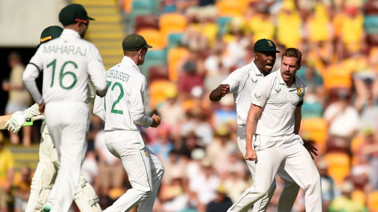 ഗാബ ടെസ്റ്റില് ഓസീസിനെതിരെ തിരിച്ചടിയുമായി ദക്ഷിണാഫ്രിക്ക, തകര്ത്തടിച്ച് ട്രാവിസ് ഹെഡ് ഗാബ ടെസ്റ്റില് ഓസീസിനെതിരെ തിരിച്ചടിയുമായി ദക്ഷിണാഫ്രിക്ക, തകര്ത്തടിച്ച് ട്രാവിസ് ഹെഡ്