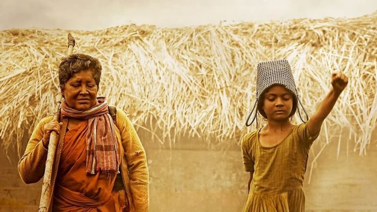 கோவை சரளாவுடன் மோதும் ஜி.பி.முத்து: சன்னி லியோனின் ஓ மை கோஸ்ட் ரிலீஸ் தேதி அறிவிப்பு!