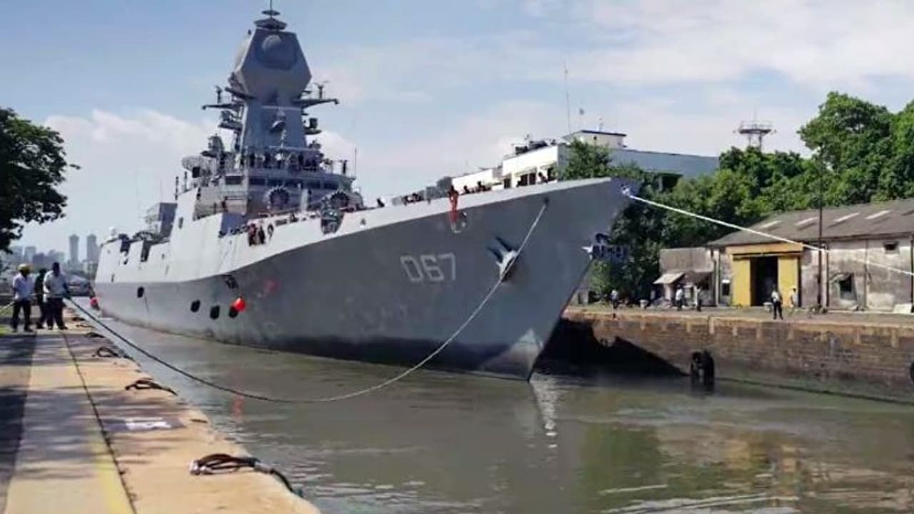 INS Mormugao: எதிரிகளின் ஏவுகணைகளை அழி்க்கும் ஐஎன்எஸ் ‘மர்மகோவா போர்க்கப்பல்’ அம்சங்கள் என்ன?