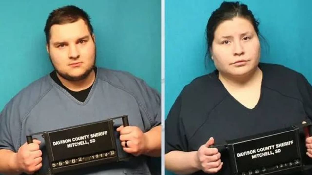 മകളുടെ മൃതദേഹവുമായി ദമ്പതികൾ വാഹനത്തിൽ സഞ്ചരിച്ചത് മൂന്നുമാസം, കാരണം അതിവിചിത്രം