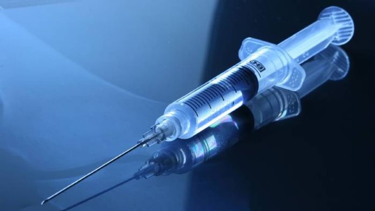 മയക്ക് മരുന്ന് കുത്തിവച്ച് എച്ച്ഐവി പടർന്ന സംഭവം; രക്തപരിശോധന നടത്തും, ആദ്യം അതിഥി തൊഴിലാളികളുടെ പരിശോധന മയക്ക് മരുന്ന് കുത്തിവച്ച് എച്ച്ഐവി പടർന്ന സംഭവം; രക്തപരിശോധന നടത്തും, ആദ്യം അതിഥി തൊഴിലാളികളുടെ പരിശോധന