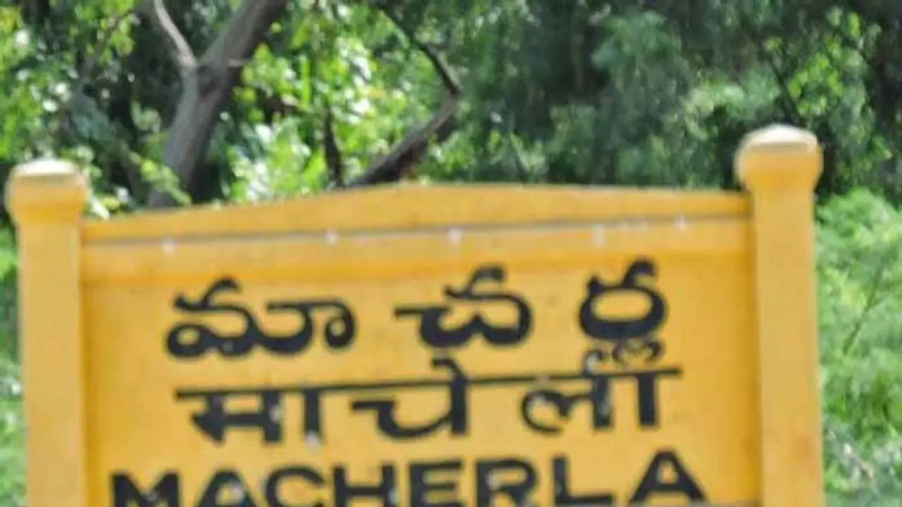 దాడికి ప్రతి దాడి తప్పదు.. మాచర్లలో శాంతి భద్రతల బాధ్యత పోలీసులదే : టీడీపీ నేత జూలకంటి బ్రహ్మారెడ్డి దాడికి ప్రతి దాడి తప్పదు.. మాచర్లలో శాంతి భద్రతల బాధ్యత పోలీసులదే : టీడీపీ నేత జూలకంటి బ్రహ్మారెడ్డి