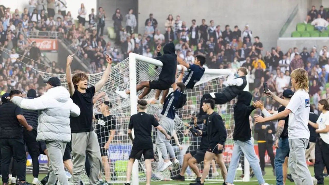 Football Australia 'horrified' at Melbourne Derby crowd unrest; promises strongest sanctions against culprits Football Australia 'horrified' at Melbourne Derby crowd unrest; promises strongest sanctions against culprits