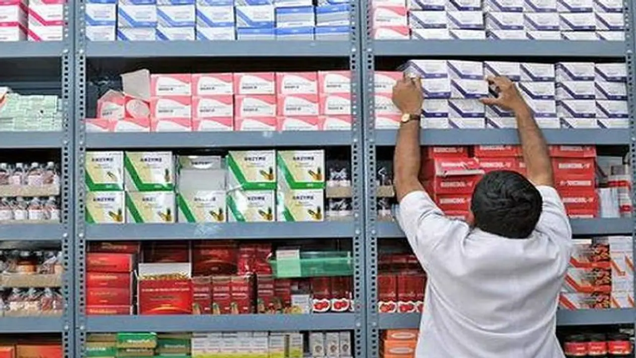 यूपी के सरकारी अस्पतालों में खुलेंगे जेनेरिक आधार के स्टोर, जानिए क्या होगा जनता को फायदा