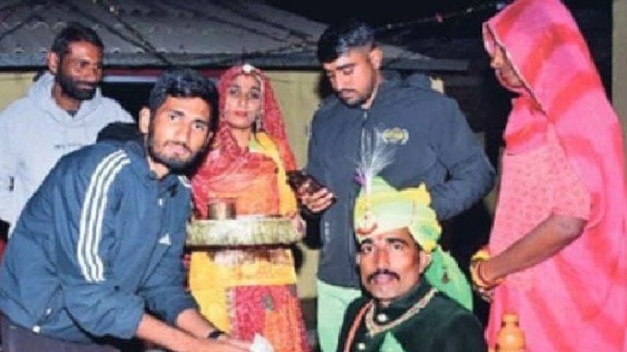 जिस घर आनी थी दुल्हन, उससे पहले आ गईं 35 लाशें, कलेजा कंपा देगा पूरा मंजर...CM से लेकर PM तक दुखी जिस घर आनी थी दुल्हन, उससे पहले आ गईं 35 लाशें, कलेजा कंपा देगा पूरा मंजर...CM से लेकर PM तक दुखी