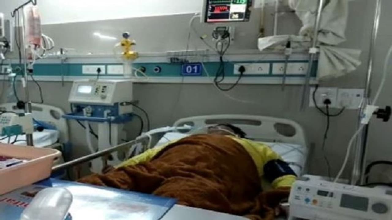 मेरठ: बदमाशों की करतूत के आगे युवक ने नहीं मानी हार, गोली लगने के बाद भी किया हिम्मत का काम, नाजुक है हालत 