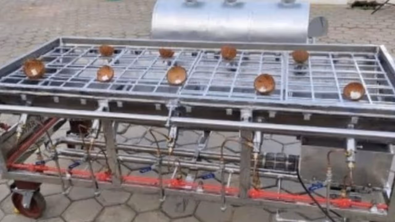 Erode: இந்தியாவில் முதல்முறை! தமிழகத்தில் ‘மொபைல் மின்தகன வாகனம்’ அறிமுகம்: எங்கு தெரியுமா? Erode: இந்தியாவில் முதல்முறை! தமிழகத்தில் ‘மொபைல் மின்தகன வாகனம்’ அறிமுகம்: எங்கு தெரியுமா?