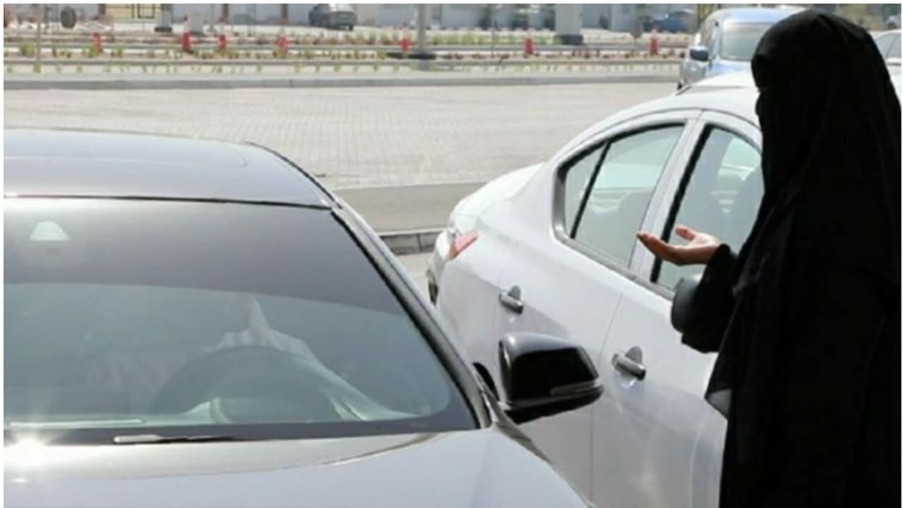 ആളുകളുടെ സഹതാപം കിട്ടാന് കണ്ണീര് കഥകള് മെനഞ്ഞ് യാചന; യുഇഎയില് 159 പേര് പിടിയില് ആളുകളുടെ സഹതാപം കിട്ടാന് കണ്ണീര് കഥകള് മെനഞ്ഞ് യാചന; യുഇഎയില് 159 പേര് പിടിയില്