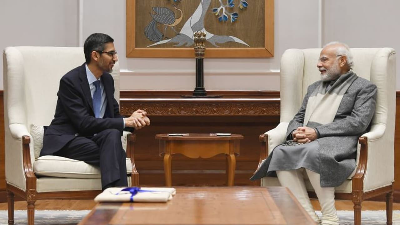 Google CEO सुंदर पिचाई ने की पीएम मोदी से मुलाकात, इन मुद्दों पर हुई दोनों दिग्गजों के बीच चर्चा Google CEO सुंदर पिचाई ने की पीएम मोदी से मुलाकात, इन मुद्दों पर हुई दोनों दिग्गजों के बीच चर्चा