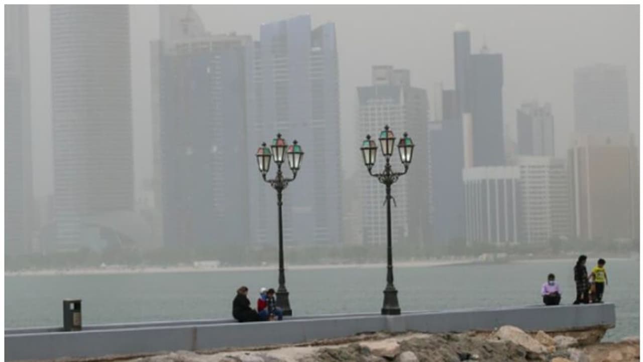 യുഎഇയില്‍ യെല്ലോ, ഓറഞ്ച് അലര്‍ട്ടുകള്‍ പ്രഖ്യാപിച്ചു, താപനില കുറയും