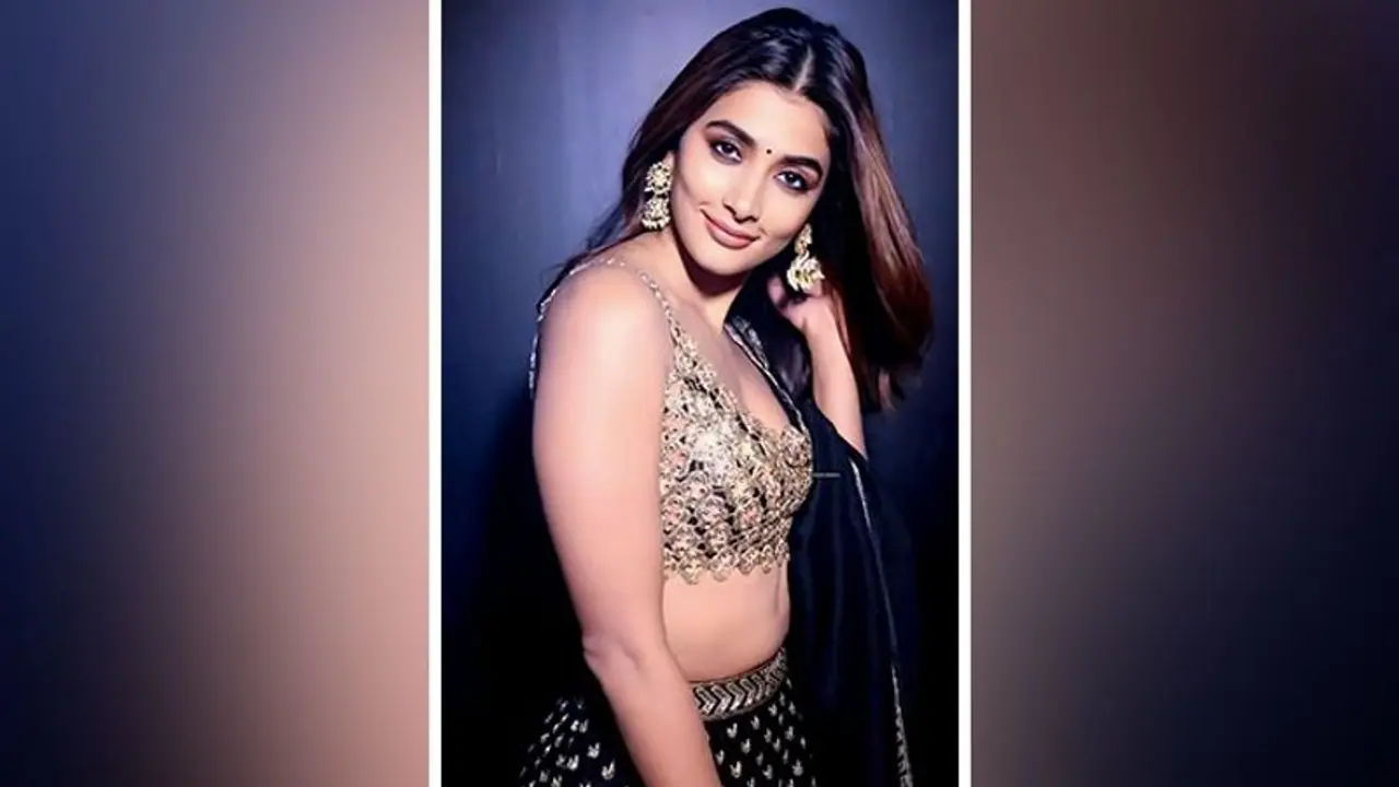 Pooja Hegde's chemistry with these Pan Indian superstars is totally unmissable Pooja Hegde's chemistry with these Pan Indian superstars is totally unmissable