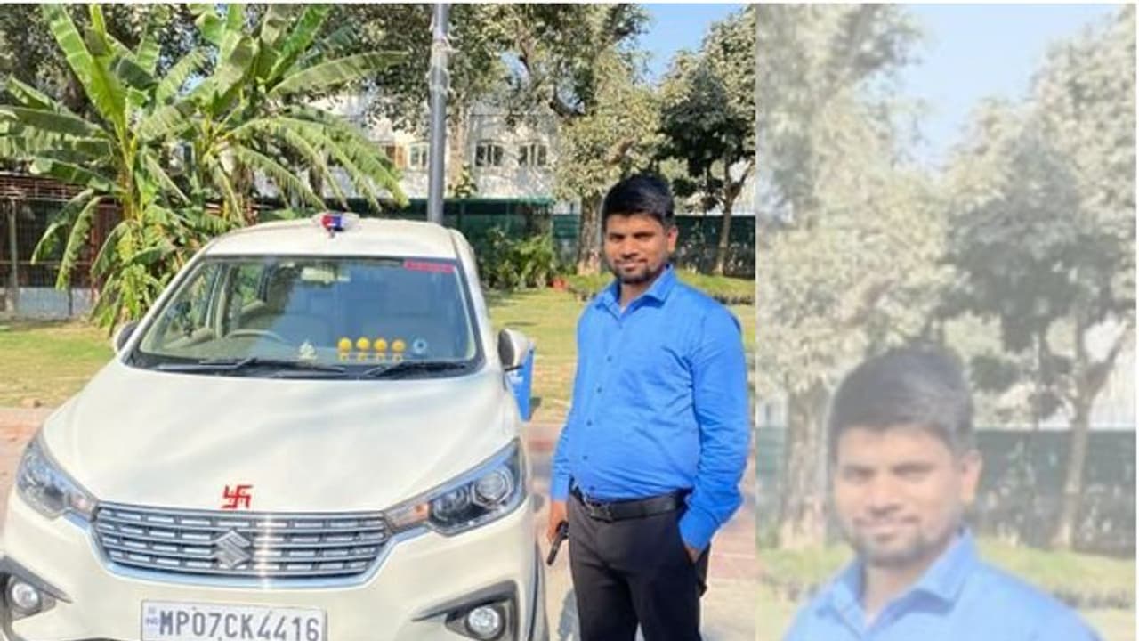 ഐ പി എസുകാരനാണെന്ന് പറഞ്ഞ് സ്ത്രീകളില്‍നിന്നും കാശുതട്ടി, ചായക്കടക്കാരന്‍ പിടിയില്‍ 