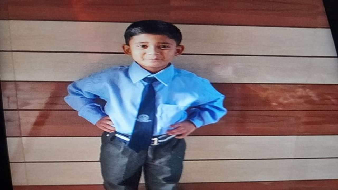 बागपत: दादा को मिली रकम हड़पने के लिए पोते को किया किडनैप, फेल हुआ प्लान तो 7 साल के मासूम को दी दर्दनाक मौत बागपत: दादा को मिली रकम हड़पने के लिए पोते को किया किडनैप, फेल हुआ प्लान तो 7 साल के मासूम को दी दर्दनाक मौत