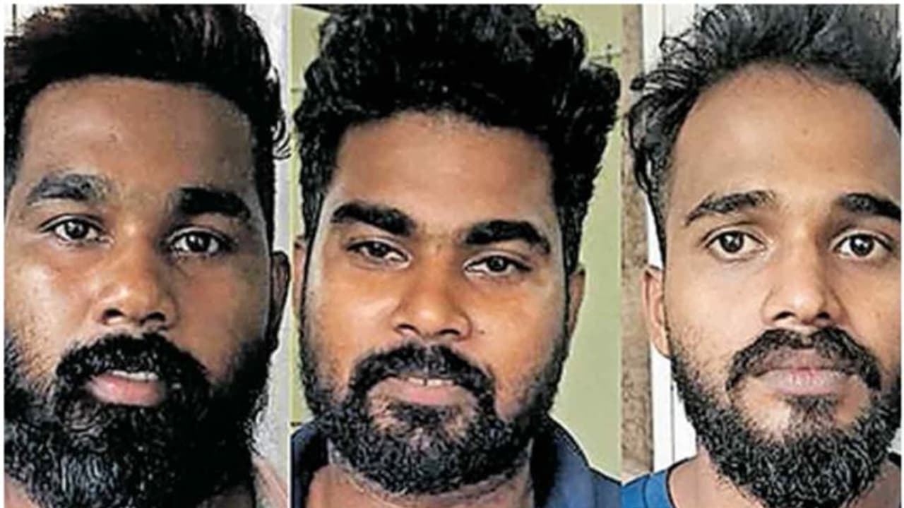 പേഴുംമൂട് ധർമ്മ ശാസ്താ ക്ഷേത്ര പൂജാരിയെ മർദിച്ച സംഭവത്തിൽ മൂന്ന് പ്രതികൾ കീഴടങ്ങി