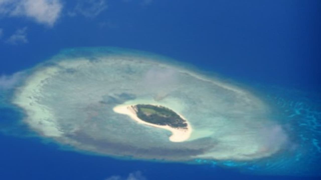 South China Sea: தென் சீனக் கடலில் திமிரும் சீனா; தொடர்ந்து ஆக்கிரமிப்பு செய்யும் பீஜிங்; பின்னணி என்ன?