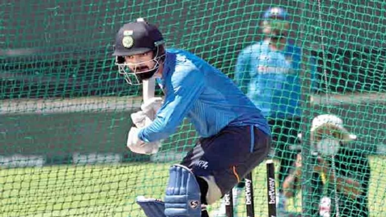 IND vs BAN 2nd Test: வங்கதேசத்தை ஒயிட் வாஷ் ஆக்கும் முனைப்பில் இந்திய வீரர்கள் தீவிர வலைபயிற்சி!